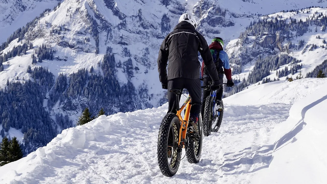 snow, mountain, fat bikes, winter, mountain bikes, mtb, biking, bicycles, adventure, nature, cold, sports, action, outdoors, bike, cycling. Bike Shuttle Services: Rail Trails, Routes and Rider Fit