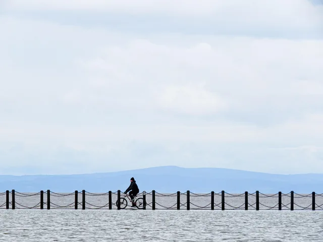 bicycle, ride, leisure, adventure, outdoors, cycling, sea, ocean, cyclist, railings, nature, hills, water. How to build slack into a cycling itinerary: the parts worth your time