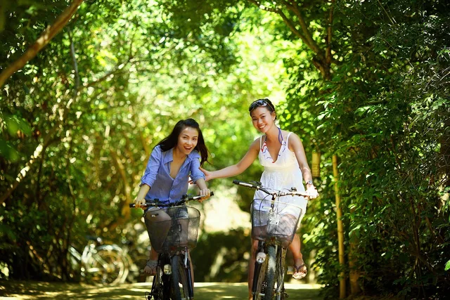 girl, biking, bike, bicycle, cycle, cycling, cyclist, helmet, outdoors, activity, healthy, lifestyle, happy, ride, roadbike, nature, sport, urban, bicyclist, trail, summer, roadbiking, cityscape, eco-friendly, female, park, leisure, fun, path, woman, young, transportation. Picking a bike trail town: the criteria that actually matter in 2027